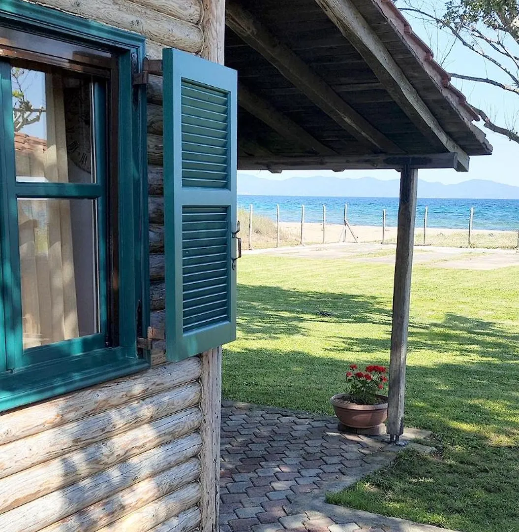 Wooden Beach House / Nea Roda, Halkidiki Holiday home